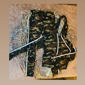 Cropped Hoodie/Legging Set + Red Hoodie